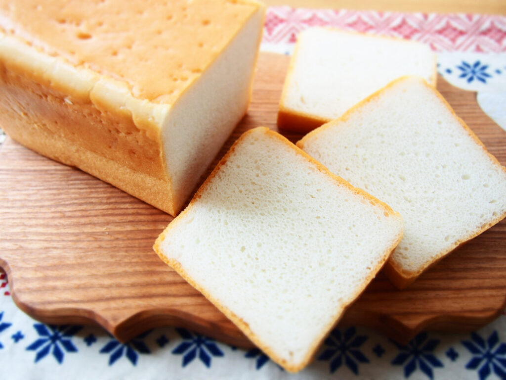 ミズホチカラ米粉100％で焼いた米粉パンの食パン